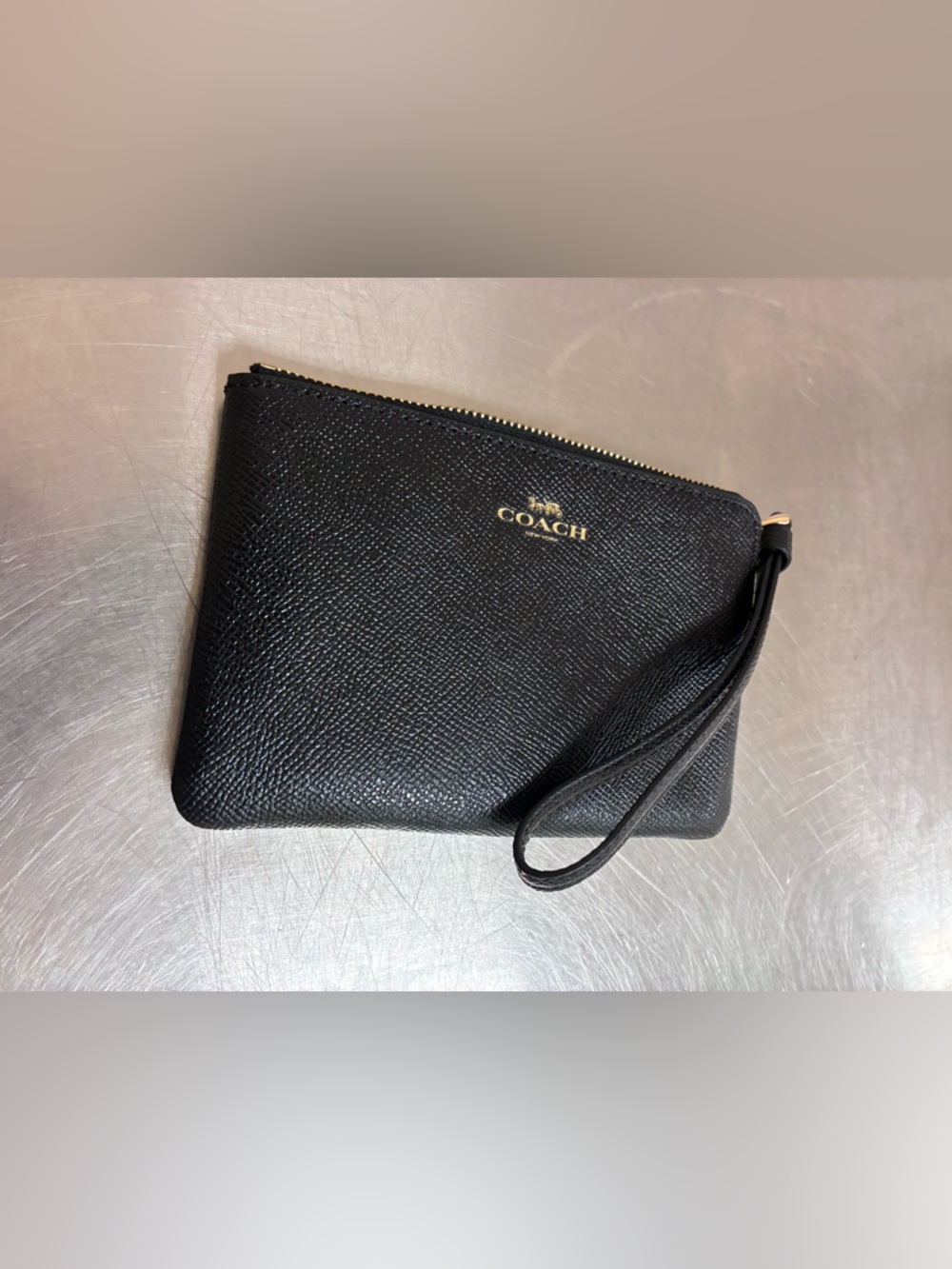 Coach Corner Zip Wristlet Black Leather with Gold Hardware - Picture 4 of 12